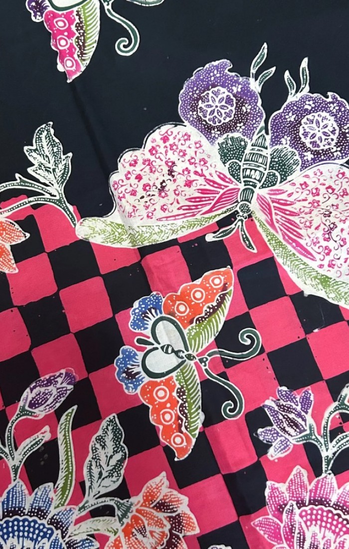 Flowers & Butterflies with Geometric Shapes - Black