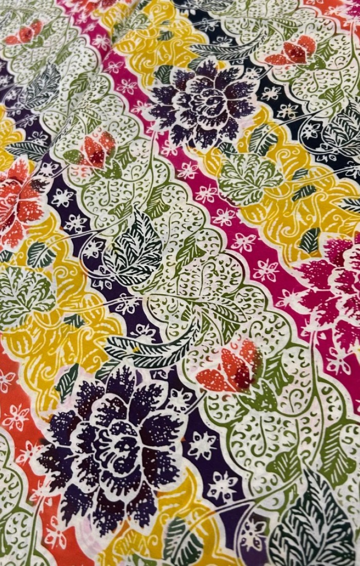 Flowers & Leaves in Diagonal - Yellow