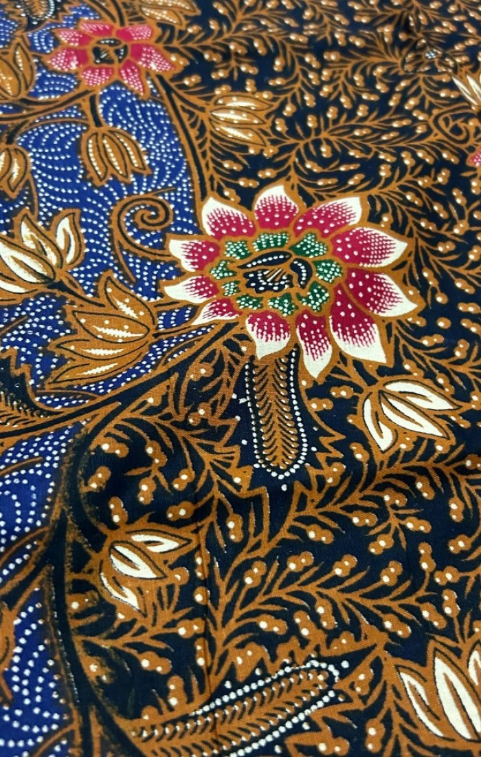 Traditional Flowers Motif Border - Blue